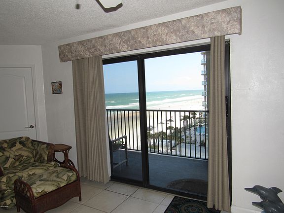 3rd image of 3647 S Atlantic Ave #7D