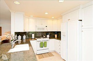 4th image of 1795 Woodside Dr