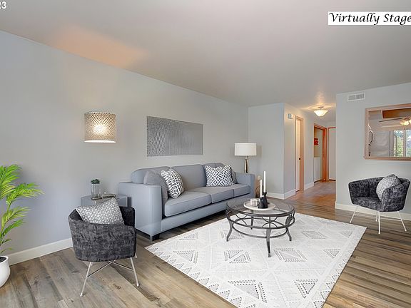 5th image of 695 32nd St Unit 2