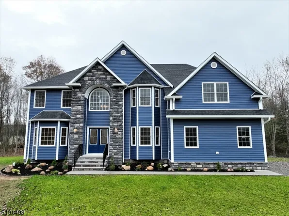 4 Bellis Ln, Kingwood Twp., NJ 08825