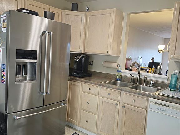 4th image of 206 Hillvue Dr
