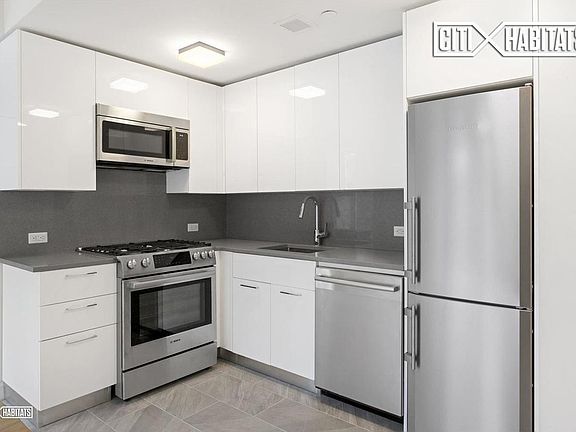 4th image of 111 E 115th St APT 2D