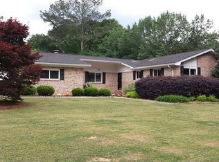 173 Rhodes Dr, Marietta, GA 30068