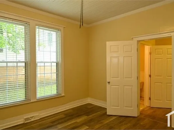1238 NE 21st St, Winston Salem, NC 27105