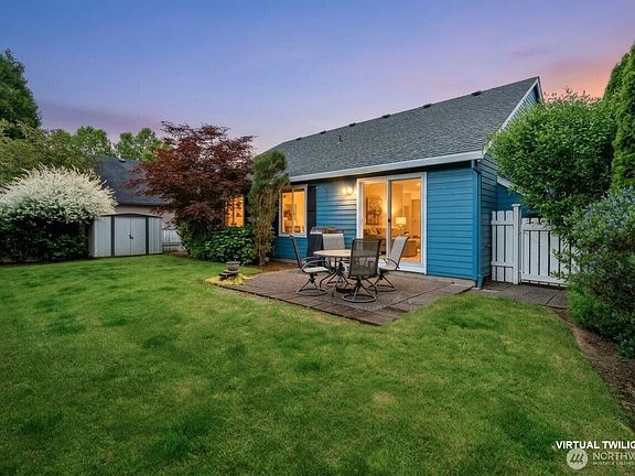 3rd image of 2911 SE 170th Avenue