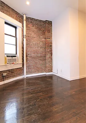 Rented by Compass | media 10