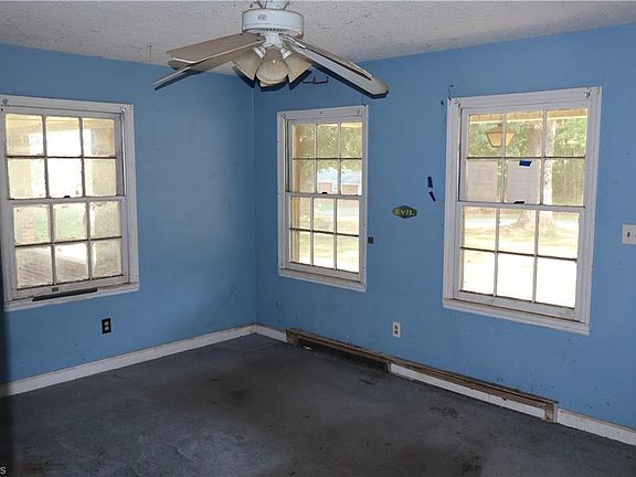 4th image of 648 Heath Church Rd