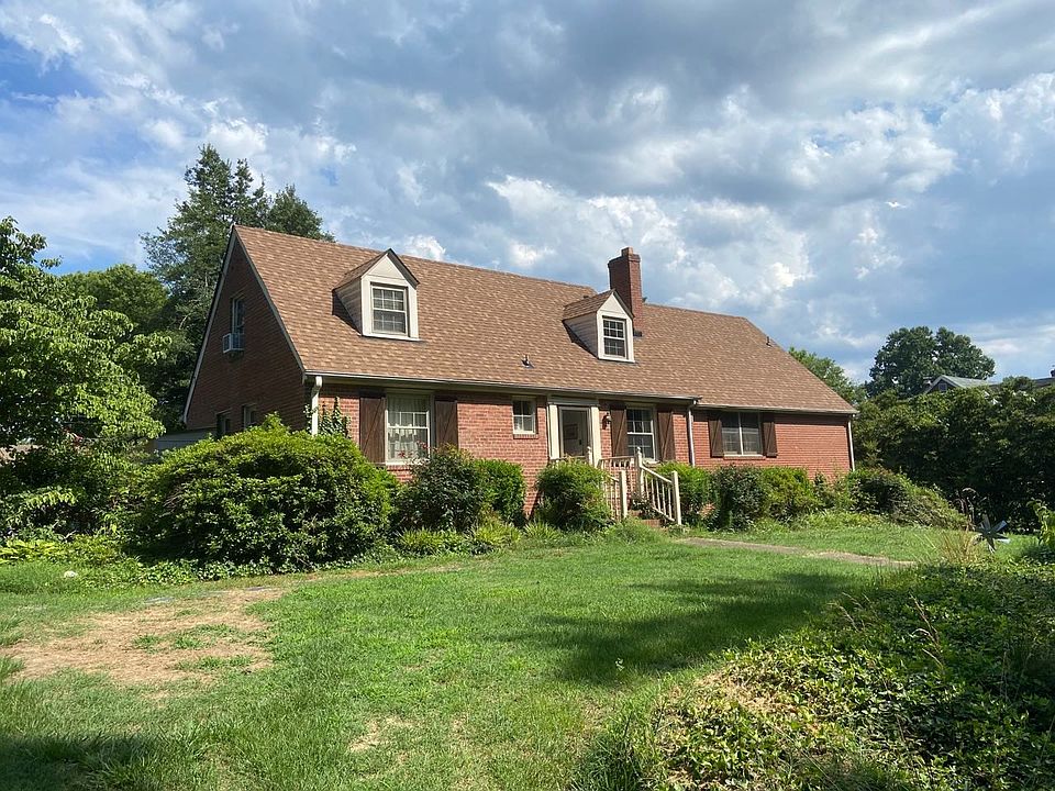 1st image of 5913 Upham Dr