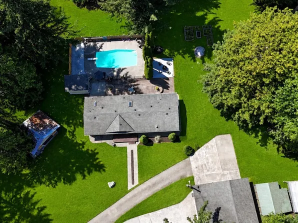 17414 62nd Avenue NW, Stanwood, WA 98292