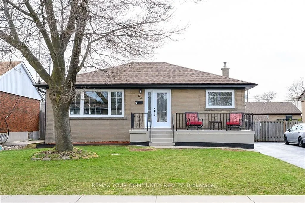3 bed, $2,500 — Photo 2