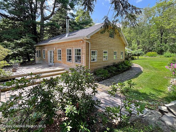 5th image of 673 Samsonville Road