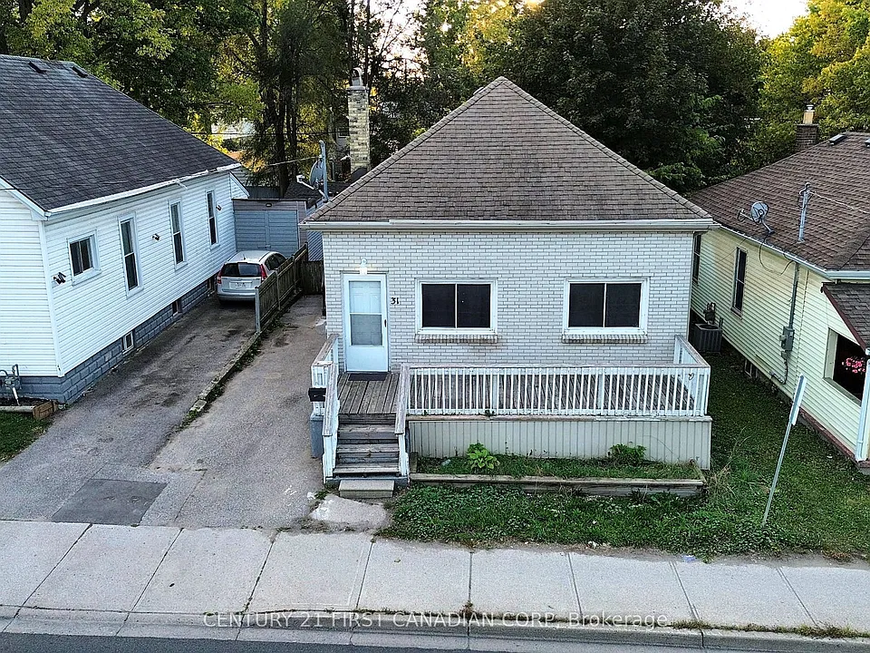 31 Adelaide St S #MAIN