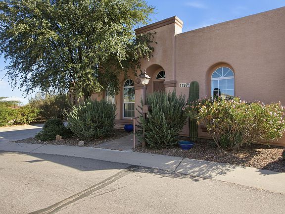 2nd image of 1129 W Calle Querida