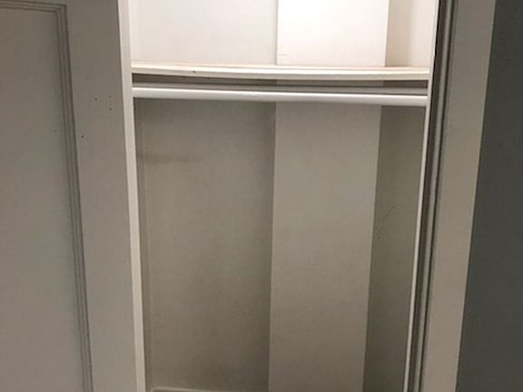 5th image of 614 S Western Ave #11455259