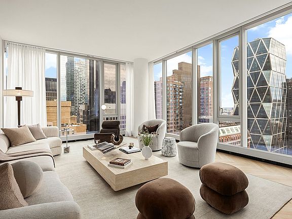 2nd image of 217 W 57th St #34F