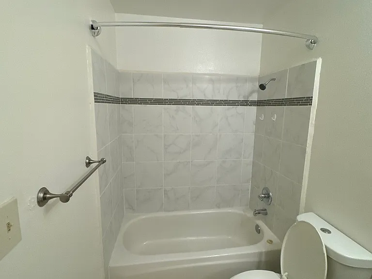 hall bath_05062026