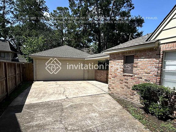 2nd image of 1918 Hamlin Valley Dr
