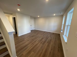 25 Atkins Dr #25, Bridgeport, PA 19405