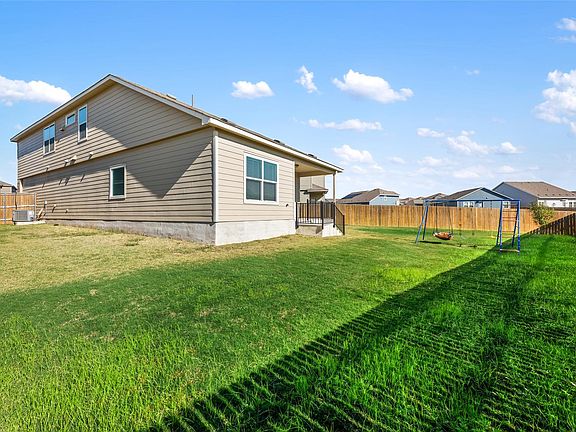 3rd image of 132 Joe Kidd Ln