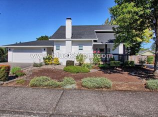 707 NE 160th Ave, Vancouver, WA 98684