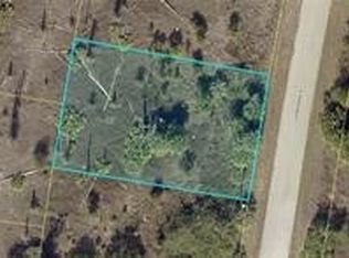 626 Cypress Ave S, Lehigh Acres, FL 33974