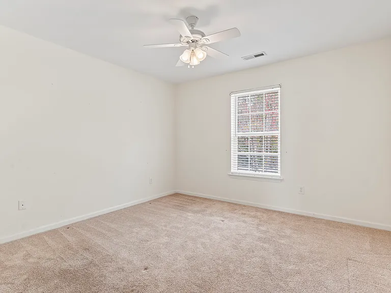 908 Silvercrest Dr — Photo 18