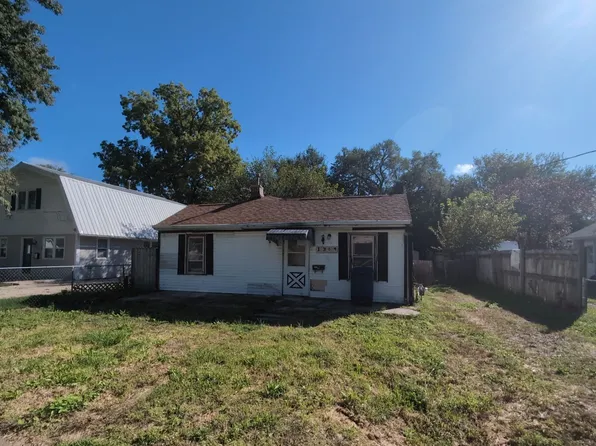 1309 E 26th St, Des Moines, IA 50317