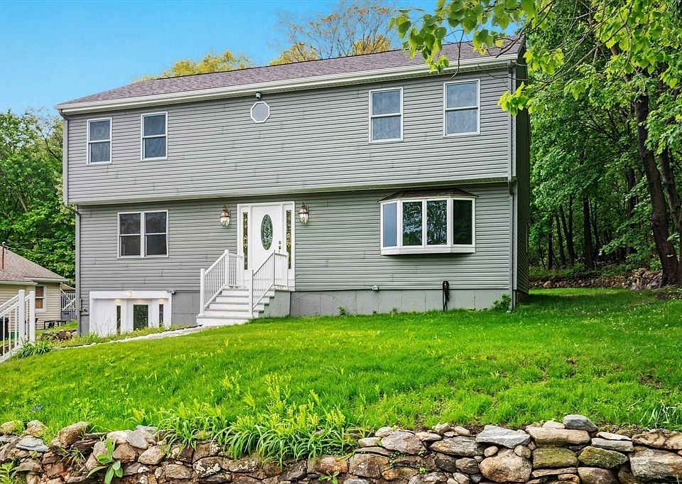 1st image of 45 Dillon St