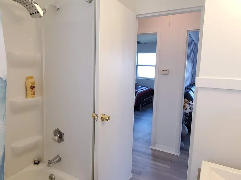 642 Pickus Ct — Photo 13