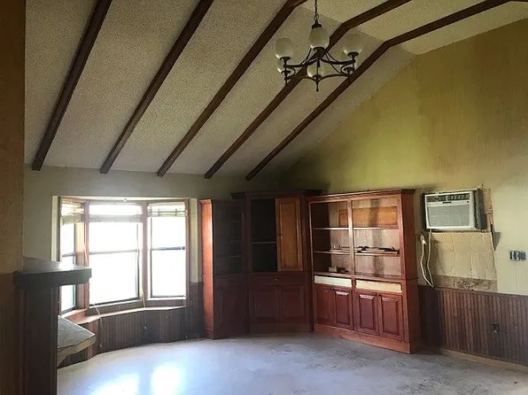 252 New Haven St, Raceland, LA 70394