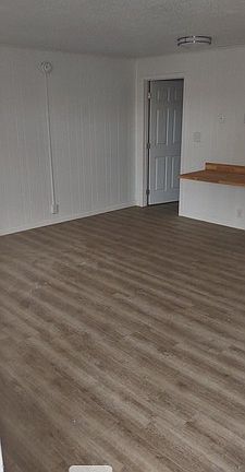 3rd image of 3014 Forestdale Ave #16