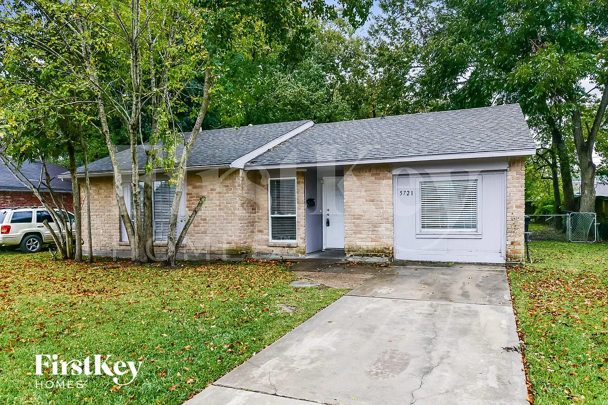Building Photo - 5721 Melanite Ave