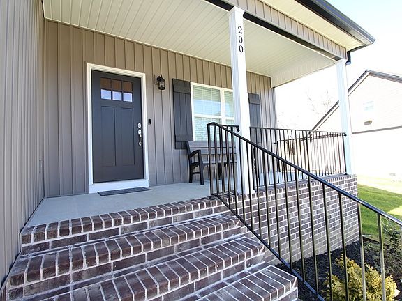 3rd image of 200 Eastview Cove Dr SE Lot 2