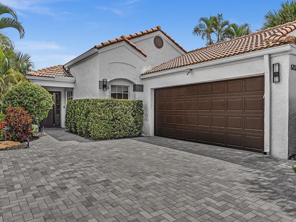1st image of 6207 La Vida Terrace