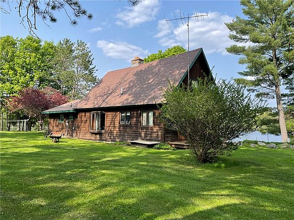 3rd image of W6398 Hansen Road