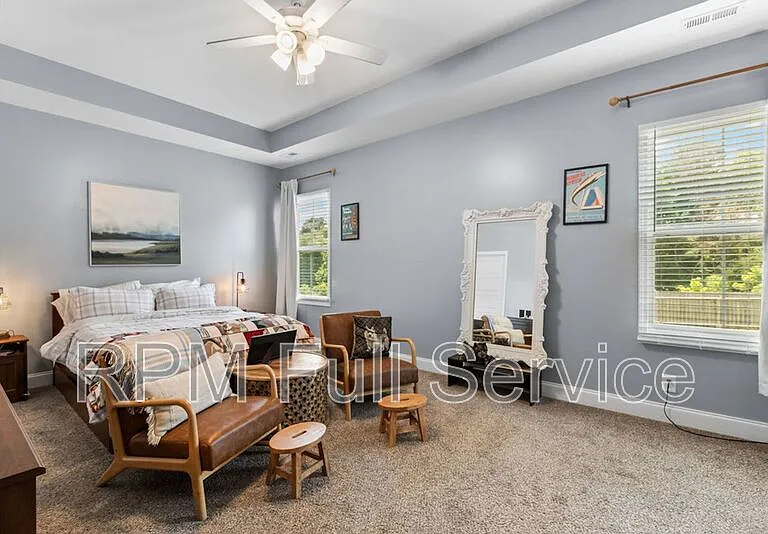 604 Alvin Rd — Photo 18