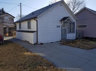 804 Old Main St, Newton, KS 67114