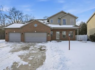 12490 Rush St, Crown Point, IN 46307