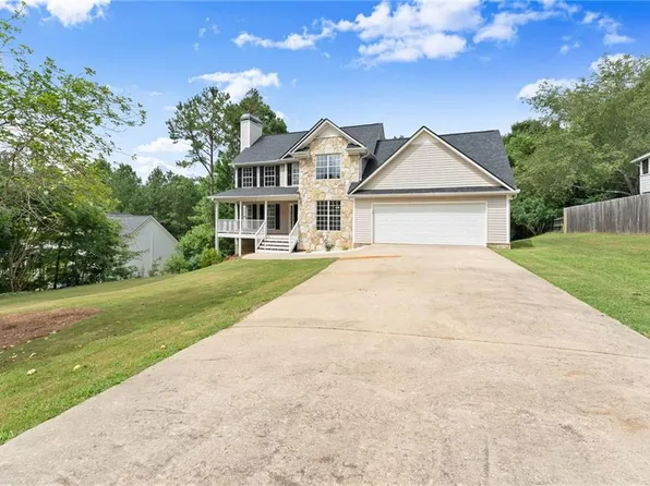80 Valley Brook Dr, Dawsonville, GA 30534
