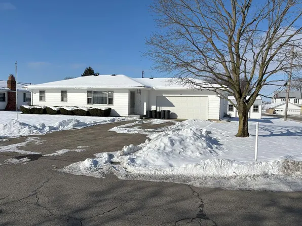 302 N Main St, Frankfort, OH 45628