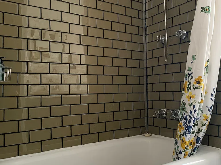 2637 Colchester Rd #1 — Photo 10