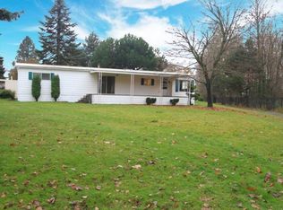 12481 N Westshore Dr, Portland, OR 97217