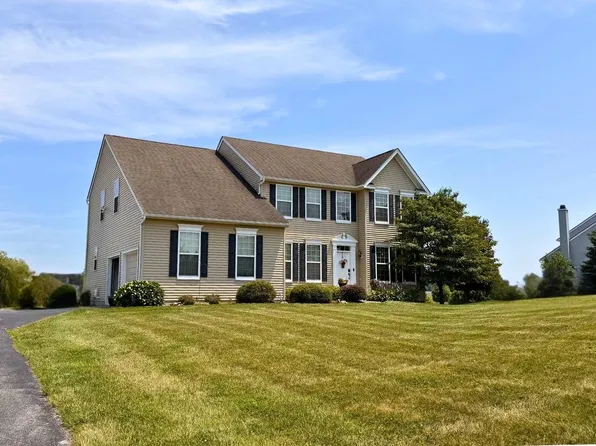 439 Buttonwood Ln, Oxford, PA 19363