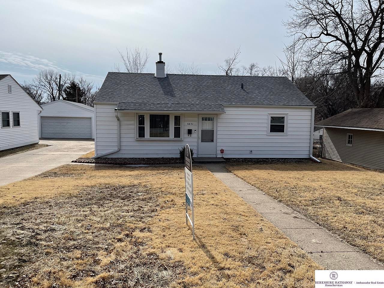 6651 Decatur St, Omaha, NE 68104 | Zillow