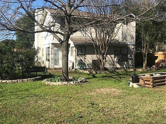4th image of 607 Meadowcreek Cir