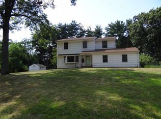 70 Green Dr, East Hanover, NJ 07936