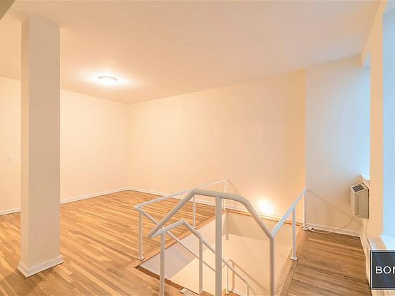 2nd image of 201 E 12th St APT 102