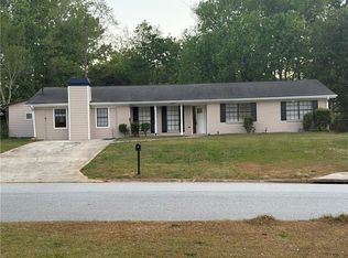 1627 Ridgeview Dr NW, Conyers, GA 30012