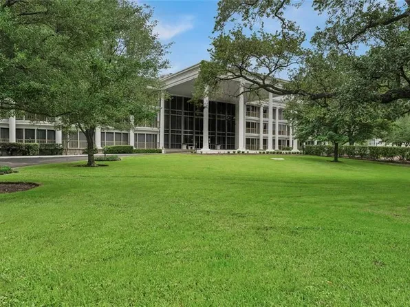 5050 Ambassador Way APT 318, Houston, TX 77056