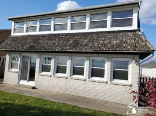 4859 Allen Cove Rd, Luna Pier, MI 48157